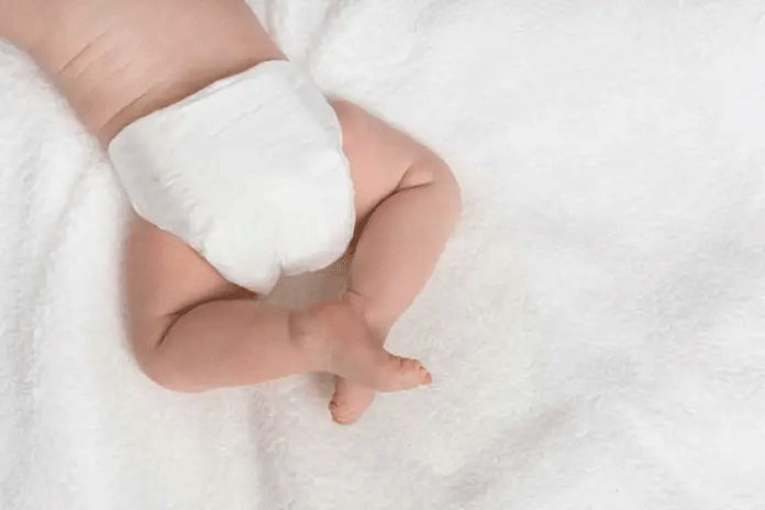 baby-in-diaper
