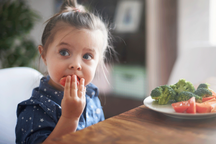 child-with-food